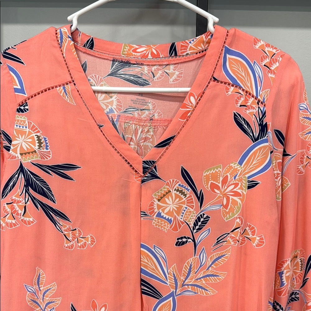 NWOT!! Floral Coral Blouse - Picture 4 of 8